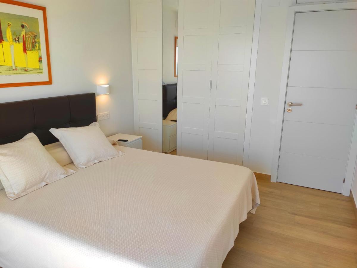 Beachfront -- New Luxury Apartment -- 1ª Linea Playa -- Fuengirola City Center -- Private Parking -- Panoramic Sea Views -- 外观 照片