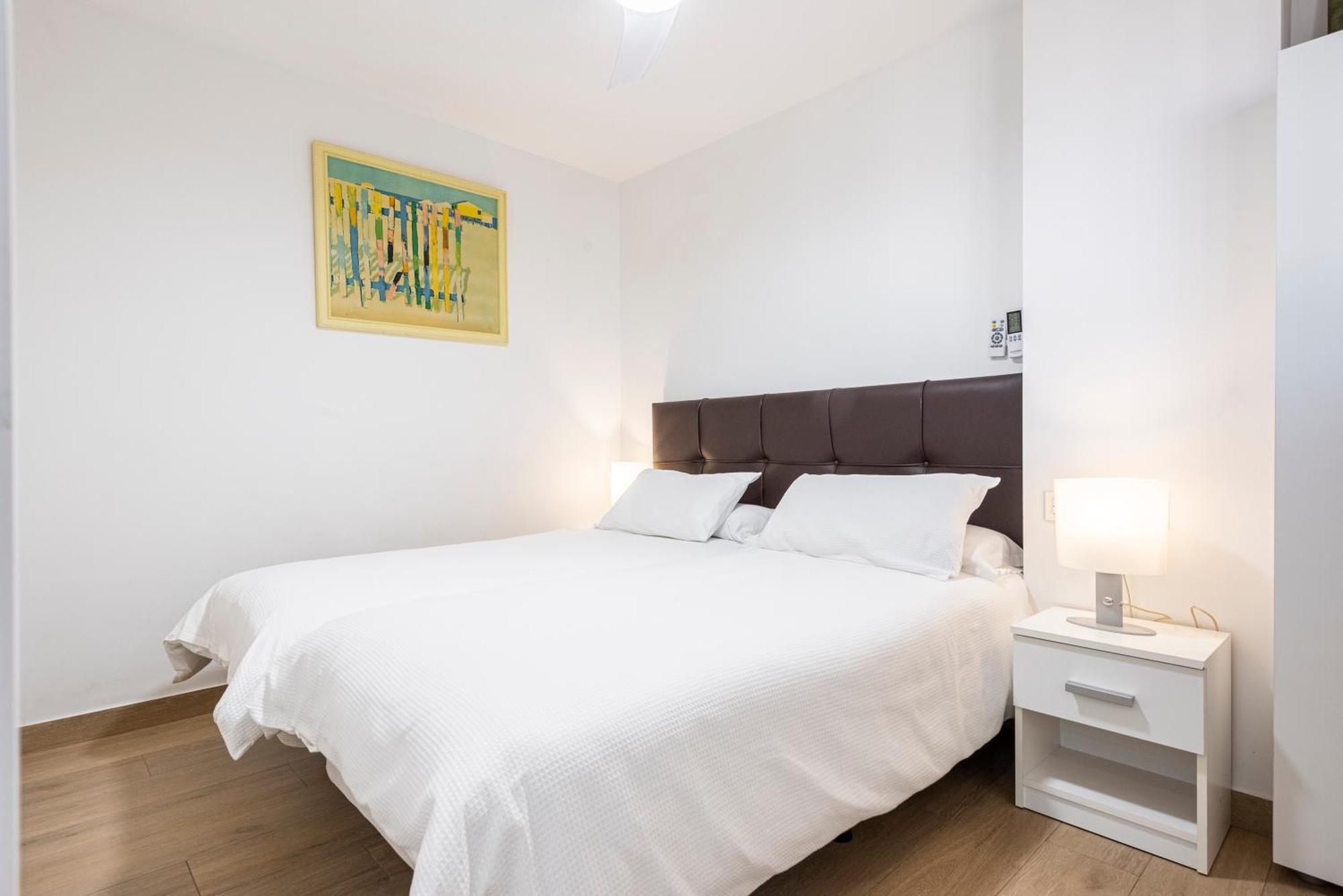 Beachfront -- New Luxury Apartment -- 1ª Linea Playa -- Fuengirola City Center -- Private Parking -- Panoramic Sea Views -- 外观 照片