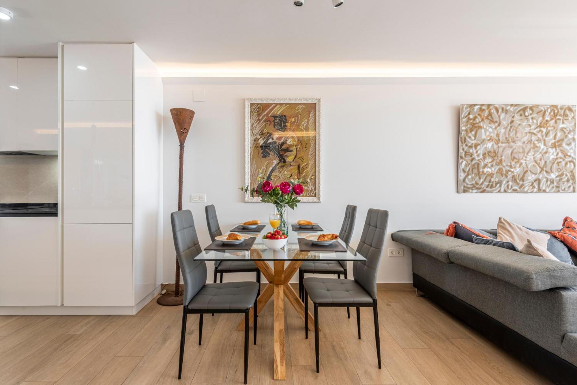 Beachfront -- New Luxury Apartment -- 1ª Linea Playa -- Fuengirola City Center -- Private Parking -- Panoramic Sea Views -- 外观 照片